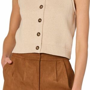 ASTR the Label Rolled Hem Sweater Vest Beige Women’s Size Medium